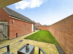 Photo 12- click for photo gallery